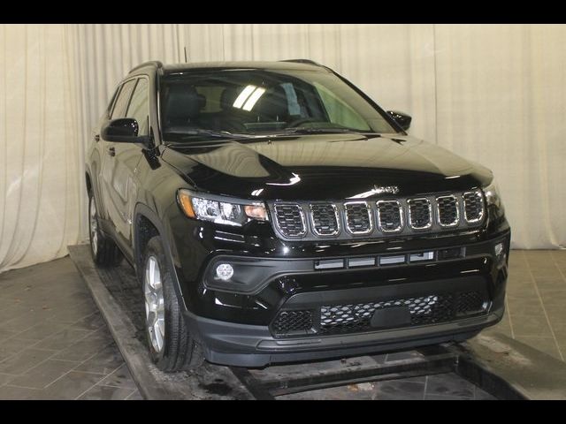 2024 Jeep Compass Latitude Lux