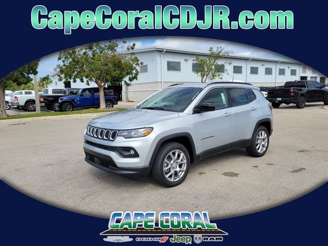 2024 Jeep Compass Latitude Lux