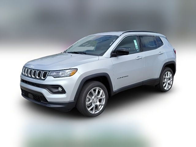 2024 Jeep Compass Latitude Lux