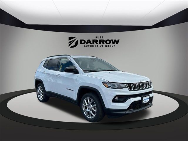 2024 Jeep Compass Latitude Lux