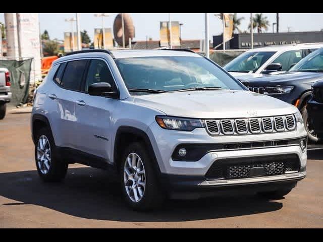 2024 Jeep Compass Latitude Lux