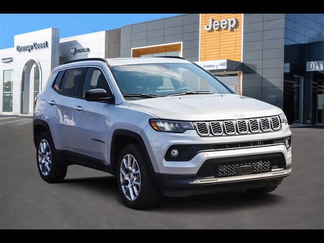 2024 Jeep Compass Latitude Lux