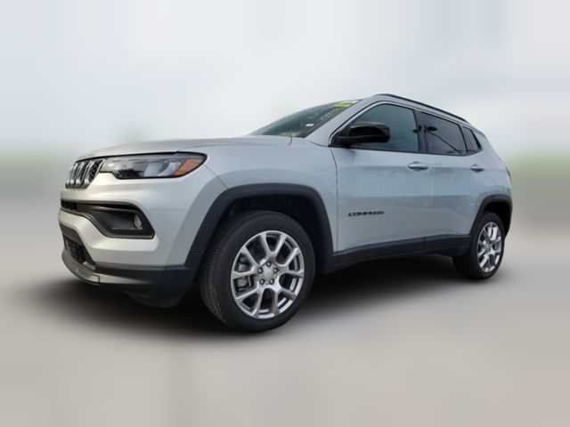 2024 Jeep Compass Latitude Lux