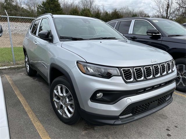 2024 Jeep Compass Latitude Lux