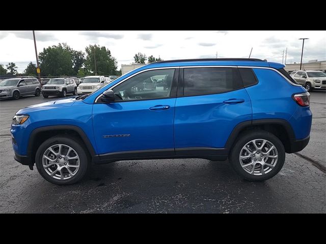 2024 Jeep Compass Latitude Lux