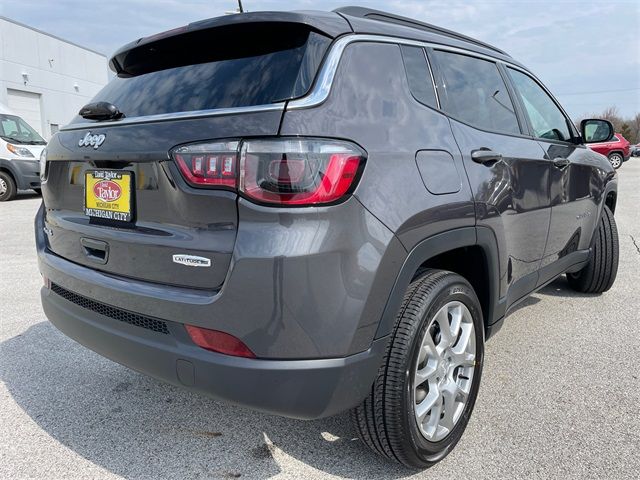 2024 Jeep Compass Latitude Lux