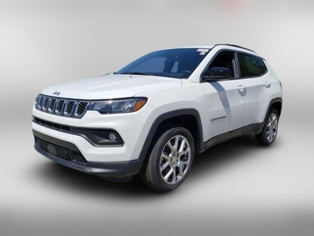 2024 Jeep Compass Latitude Lux