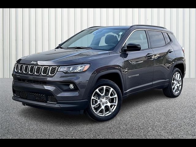 2024 Jeep Compass Latitude Lux