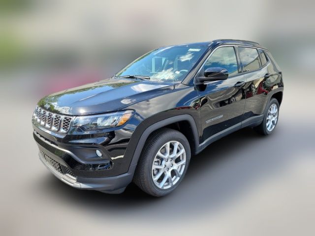 2024 Jeep Compass Latitude Lux