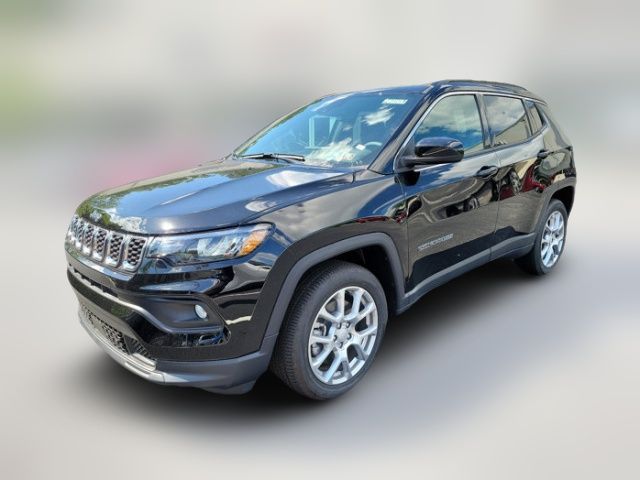 2024 Jeep Compass Latitude Lux