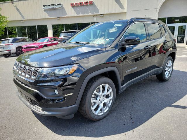 2024 Jeep Compass Latitude Lux