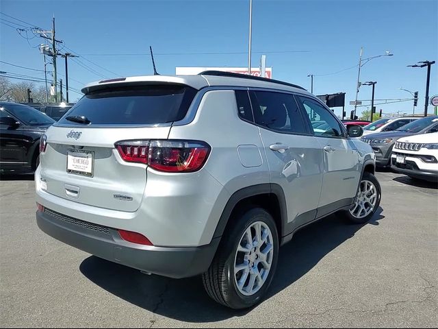 2024 Jeep Compass Latitude Lux