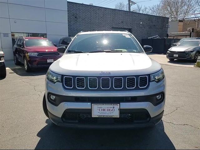 2024 Jeep Compass Latitude Lux