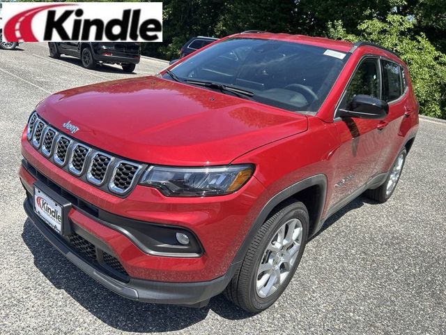 2024 Jeep Compass Latitude Lux