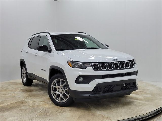 2024 Jeep Compass Latitude Lux