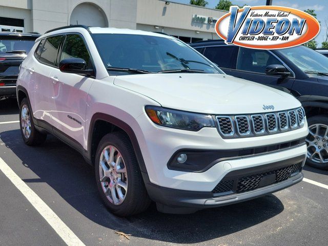 2024 Jeep Compass Latitude Lux