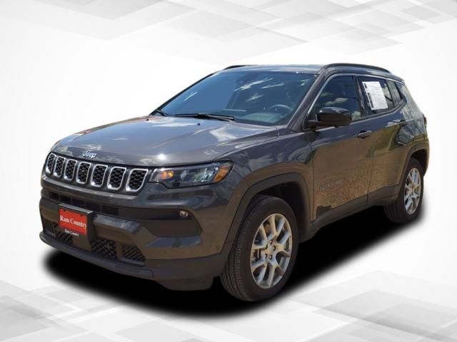 2024 Jeep Compass Latitude Lux