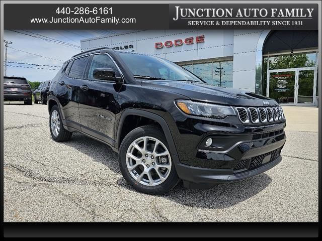 2024 Jeep Compass Latitude Lux