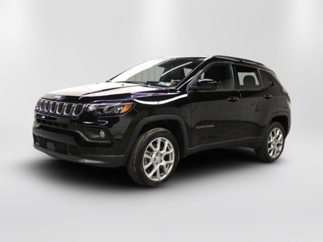 2024 Jeep Compass Latitude Lux