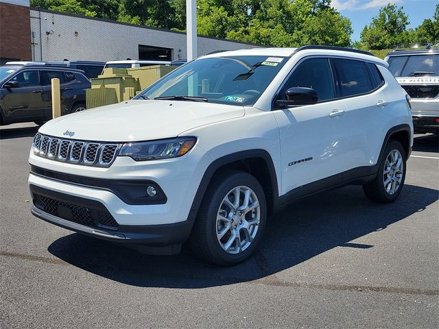 2024 Jeep Compass Latitude Lux