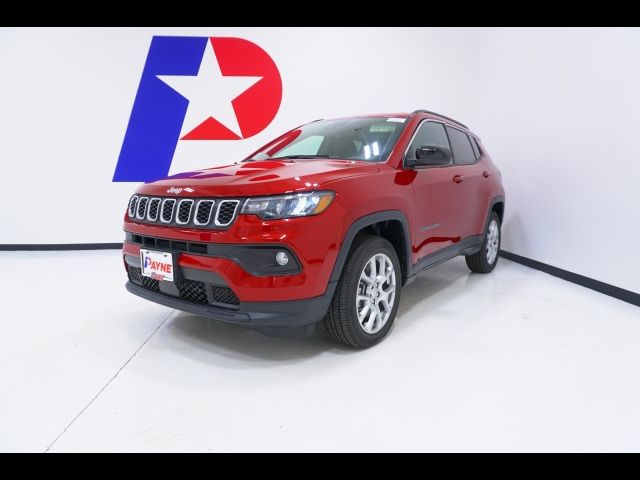 2024 Jeep Compass Latitude Lux