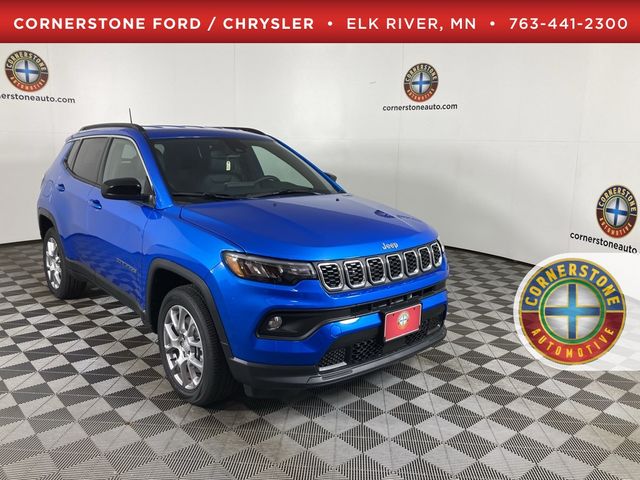 2024 Jeep Compass Latitude Lux