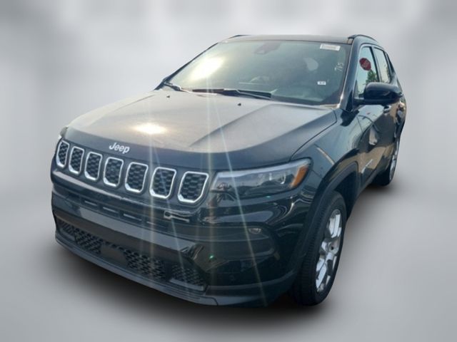 2024 Jeep Compass Latitude Lux