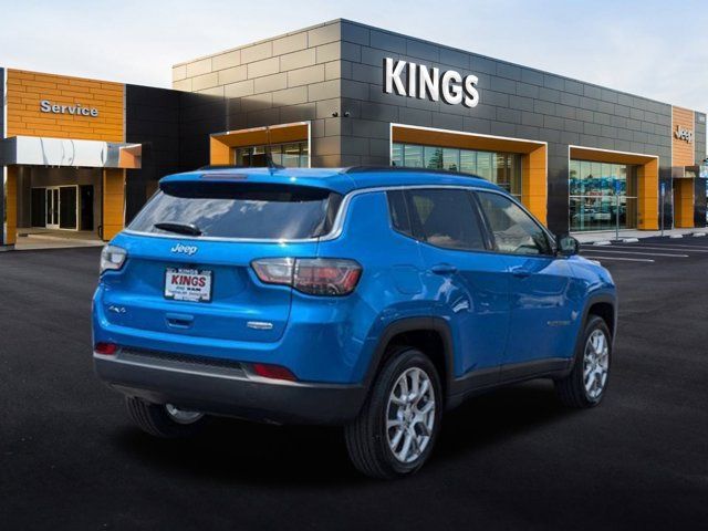 2024 Jeep Compass Latitude Lux
