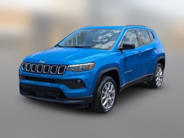 2024 Jeep Compass Latitude Lux