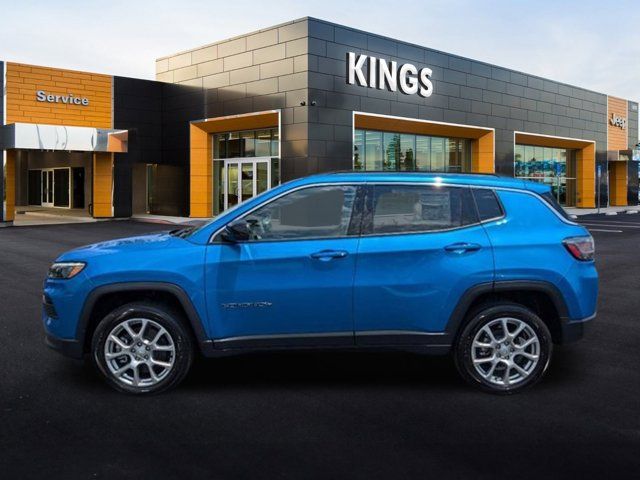 2024 Jeep Compass Latitude Lux