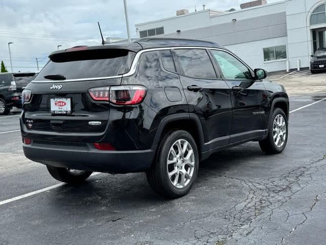 2024 Jeep Compass Latitude Lux