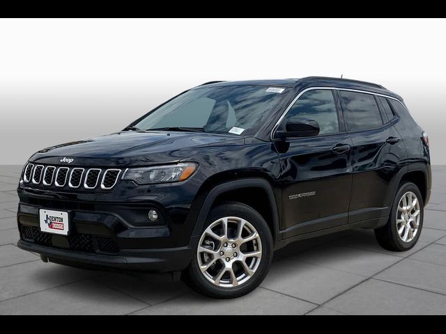 2024 Jeep Compass Latitude Lux