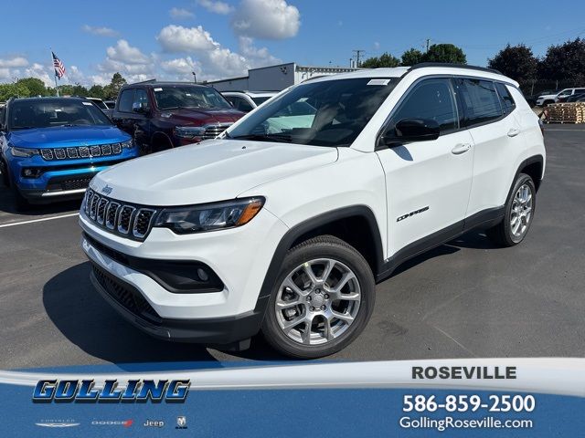 2024 Jeep Compass Latitude Lux