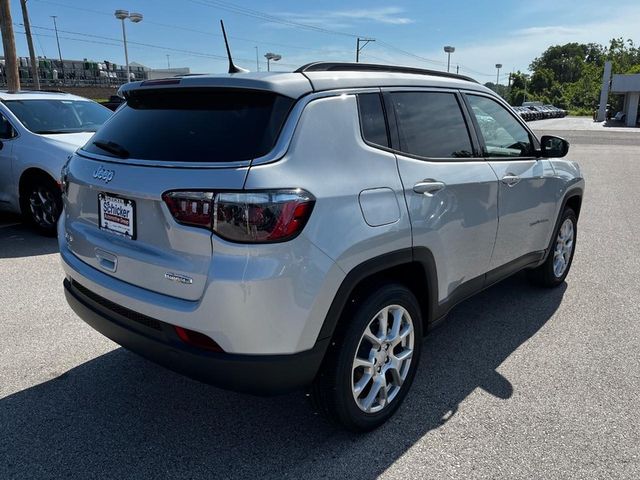 2024 Jeep Compass Latitude Lux