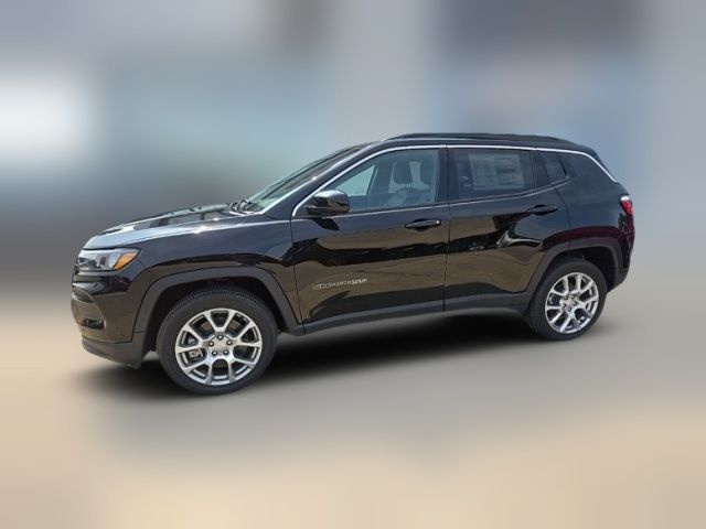 2024 Jeep Compass Latitude Lux