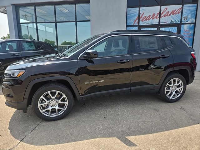 2024 Jeep Compass Latitude Lux