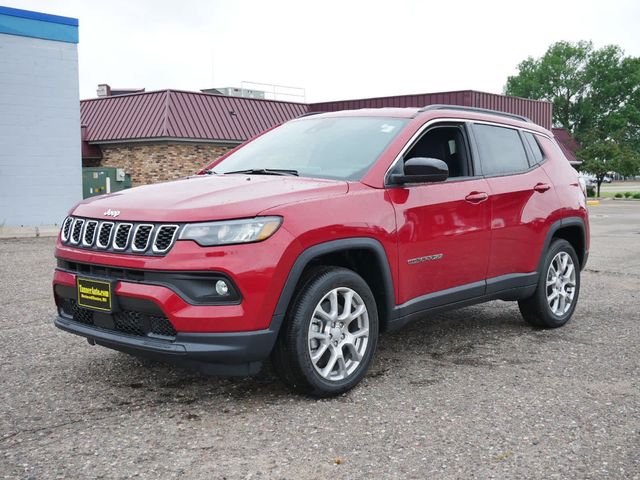 2024 Jeep Compass Latitude Lux