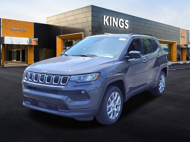 2024 Jeep Compass Latitude Lux