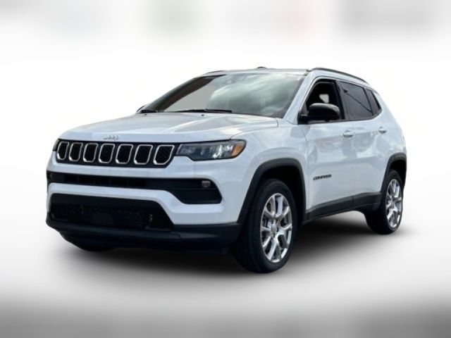 2024 Jeep Compass Latitude Lux