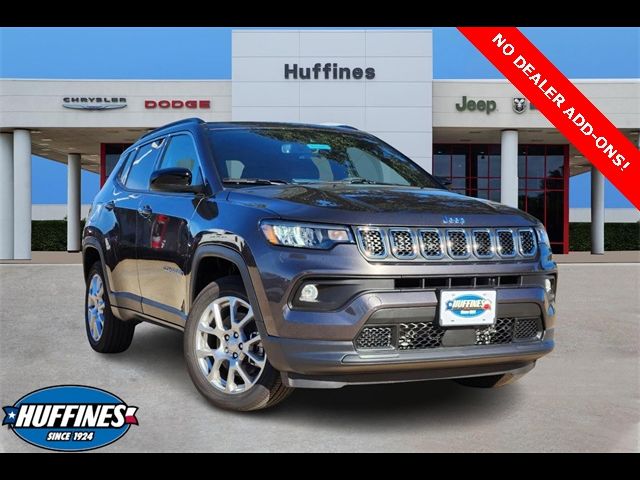 2024 Jeep Compass Latitude Lux