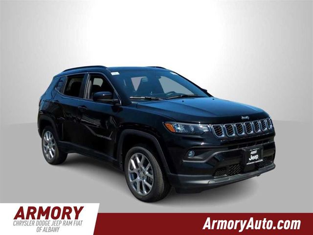 2024 Jeep Compass Latitude Lux