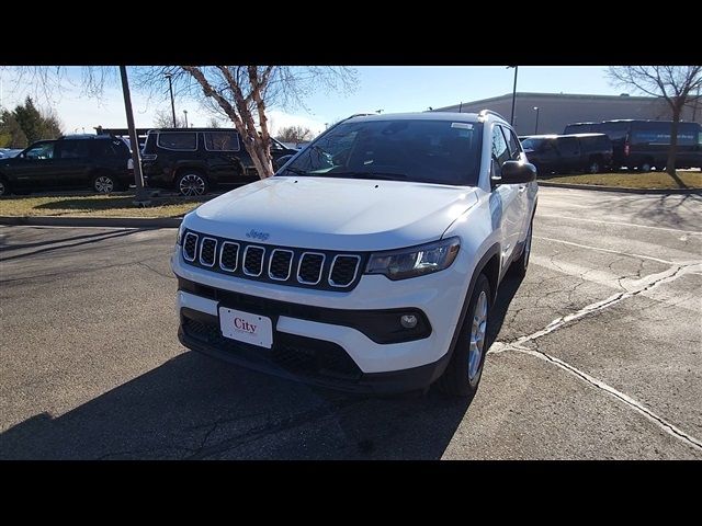 2024 Jeep Compass Latitude Lux