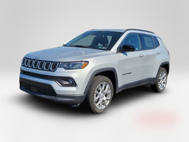 2024 Jeep Compass Latitude Lux