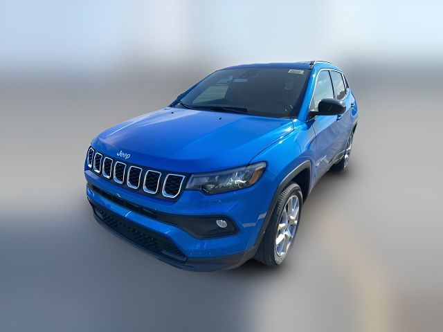 2024 Jeep Compass Latitude Lux