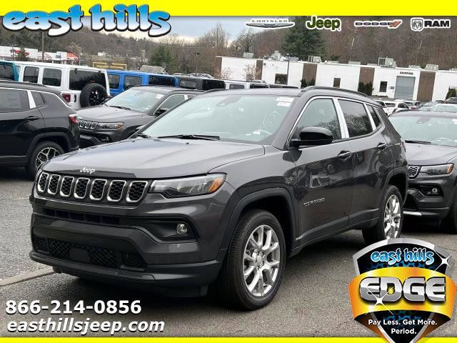 2024 Jeep Compass Latitude Lux