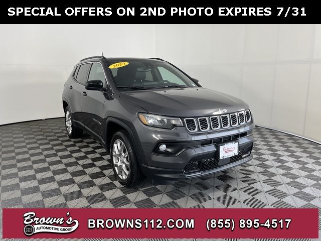 2024 Jeep Compass Latitude Lux