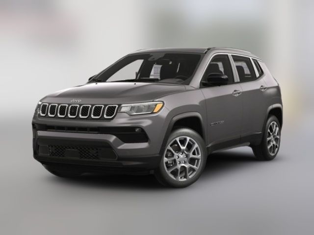 2024 Jeep Compass Latitude Lux