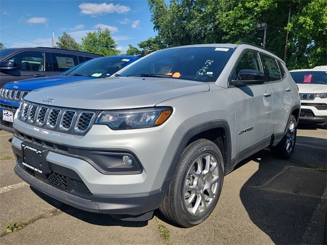 2024 Jeep Compass Latitude Lux