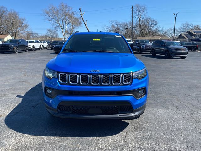 2024 Jeep Compass Latitude Lux