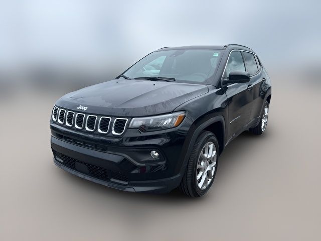 2024 Jeep Compass Latitude Lux